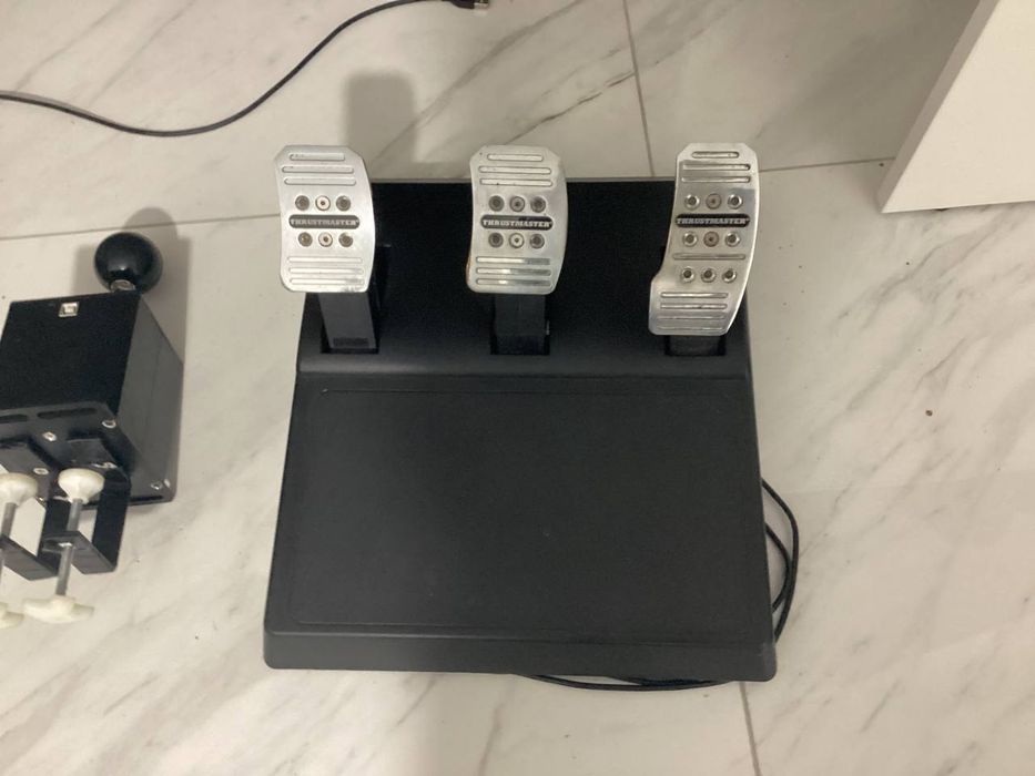Thrustmaster T300 alcantara + КПП + ручник