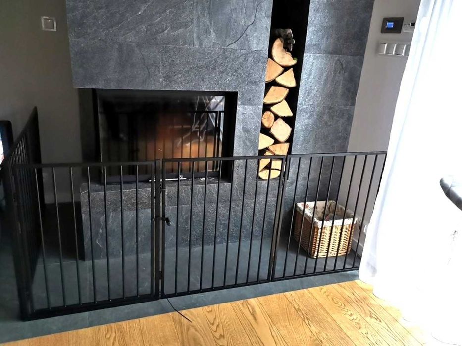 Bramka Barierka Zabezpieczająca Osłona do Kominka Pieca Ochronna