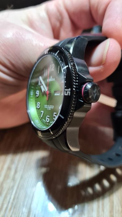 Швейцарские часы EDOX