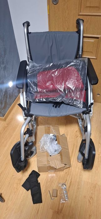 Wózek inwalidzki aluminiowy ARmedical Nowy możliwy transport