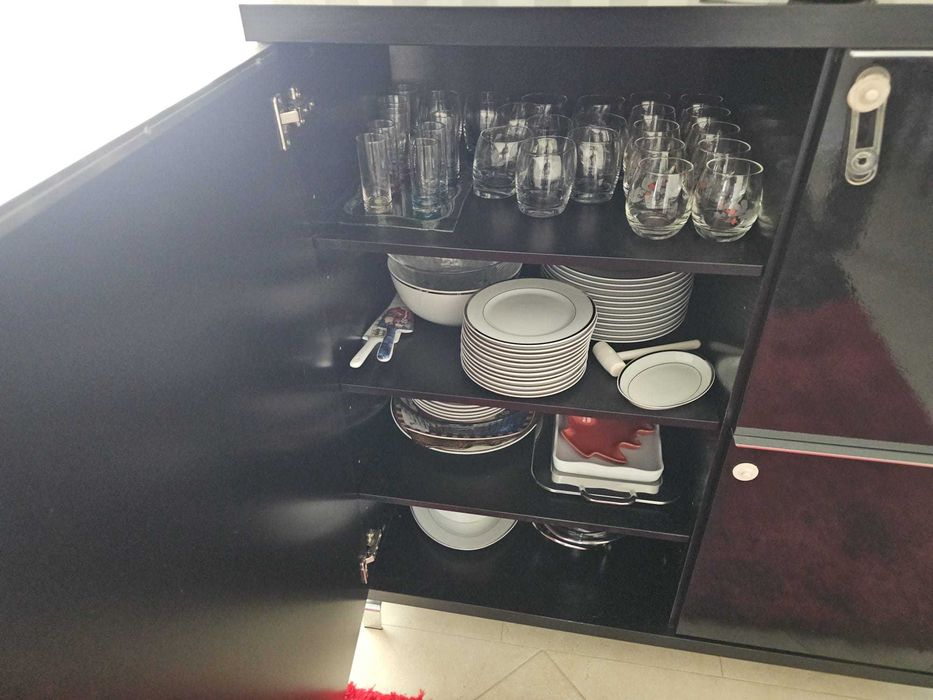Louceiro preto horizontal