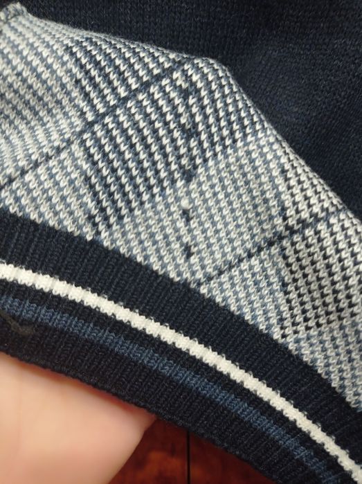 Желет на хлопця нова