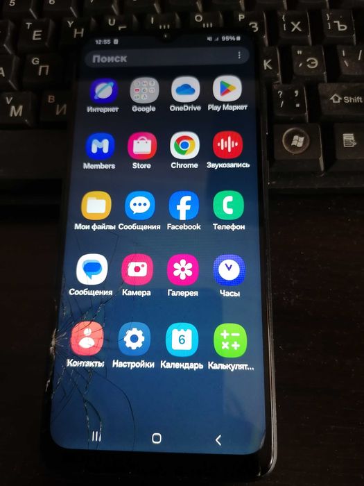 Продам смартфон Samsung Galaxy A04  .