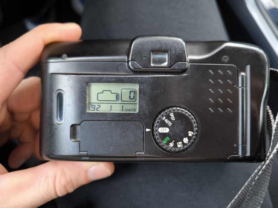 Плівковий фотоапарат Canon Prima Super 115