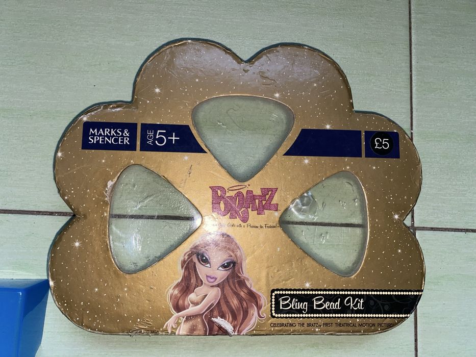 Набор бусин Bratz для создания украшений