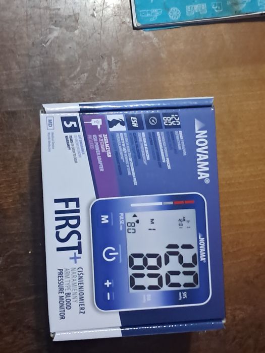 Ciśnieniomierz naramienny Novama first + NIEODPAKOWANY
