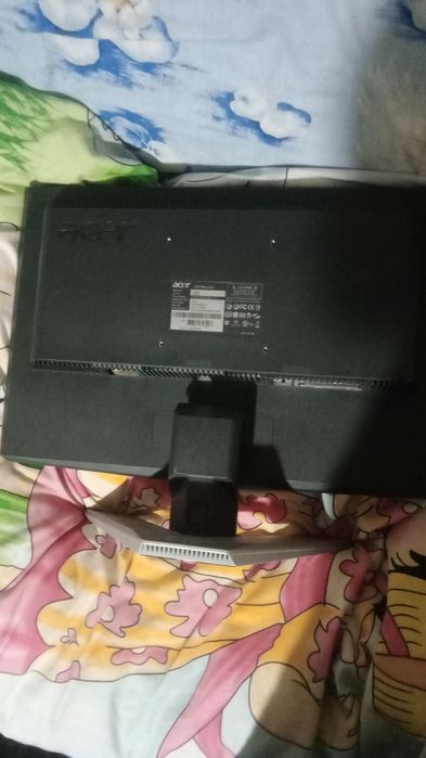 Комп'ютерний монітор продам недорого в хорошому стані