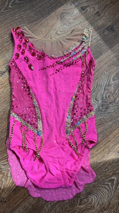 Очень коасивый купальник художественная гимнастика