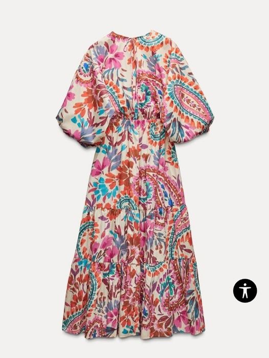 Сукня з вузлом від Zara