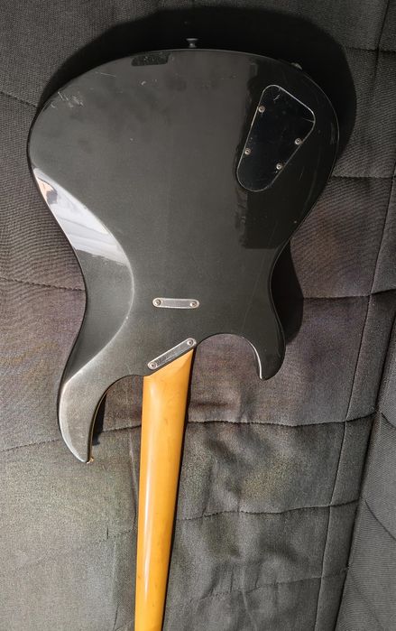 Gitara basowa Yamaha Attitude