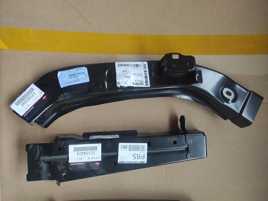 Окуляр / Стояк Mitsubishi Outlander 2016 2017 2018 2019 2020 2021