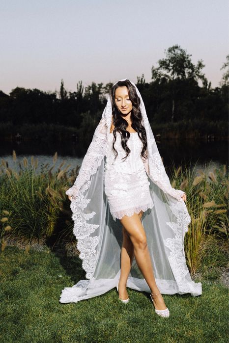 Весільна сукня бу