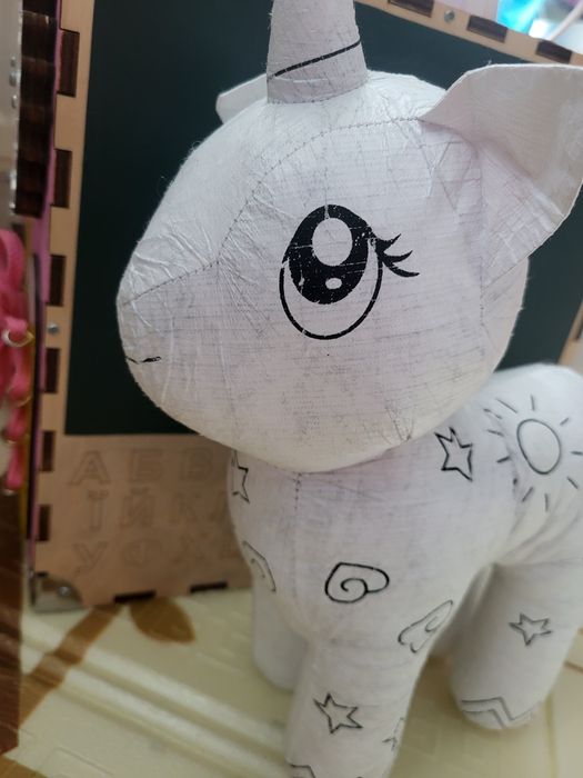 М'яка Іграшка - розмальовка Єдиноріг!