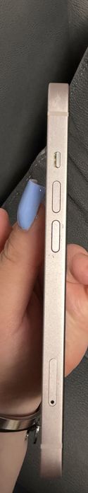 Iphone 13 w bardzo dobrym stanie