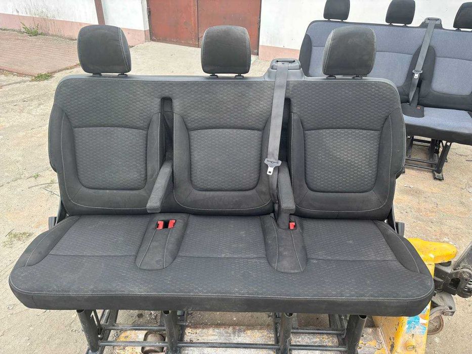 Kanapy II i III rząd Renault Trafic - Opel Vivaro bus
