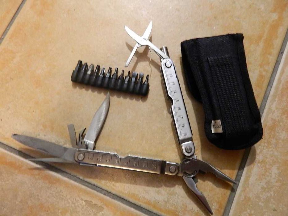 True utility multi tool  zestaw narzędzi wysoka jakość warto