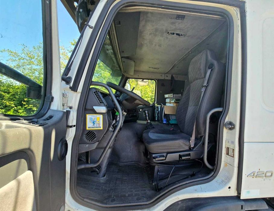 CAMIÃO REBOQUE PORTA CARROS VOLVO FM 12 420