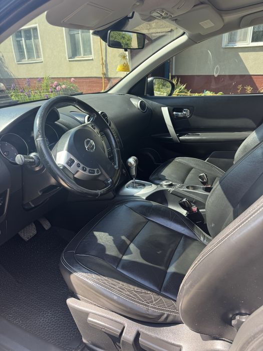 Nissan Qashqai+2