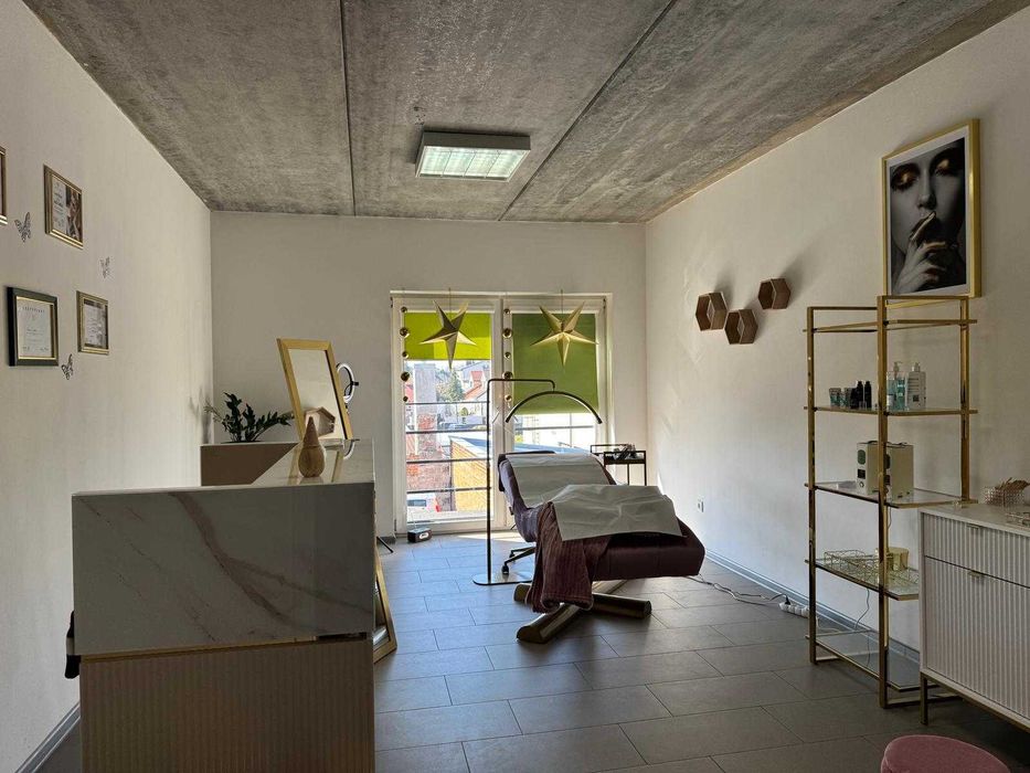 Do wynajęcia przestronny lokal w centrum Aleksandrowa Łódzkiego 36 m²
