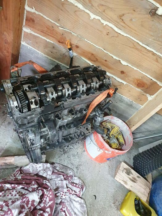 Silnik 2,5 tdi r5 bac