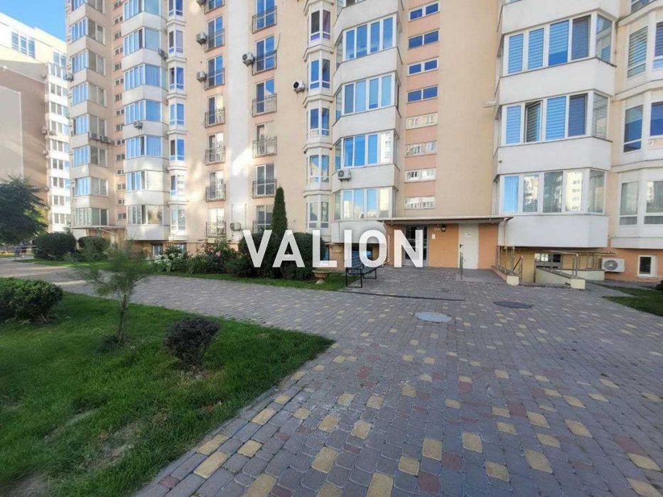 Продаж 2к квартири, ЖК Петрівський квартал, вул. Б. Хмельницького, 11.