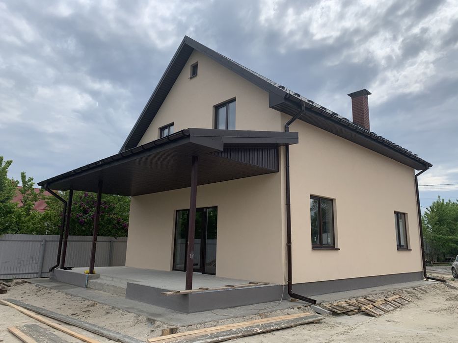 Продам дім дом 140 кв 4 кім в Гнідин Гнедин