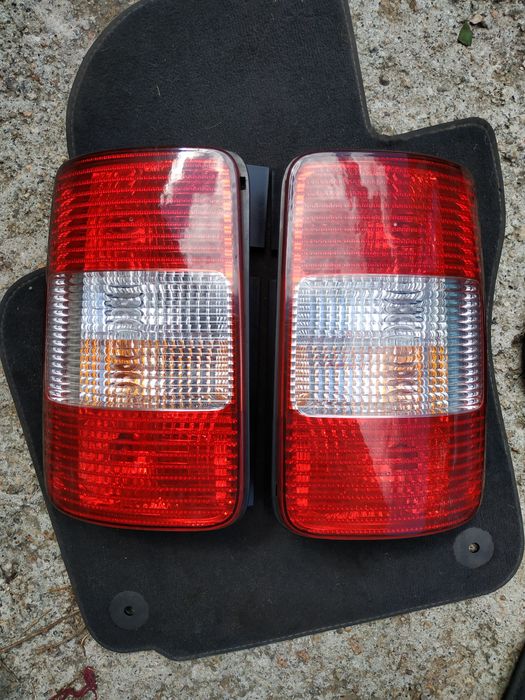 Farolins traseiros vw caddy