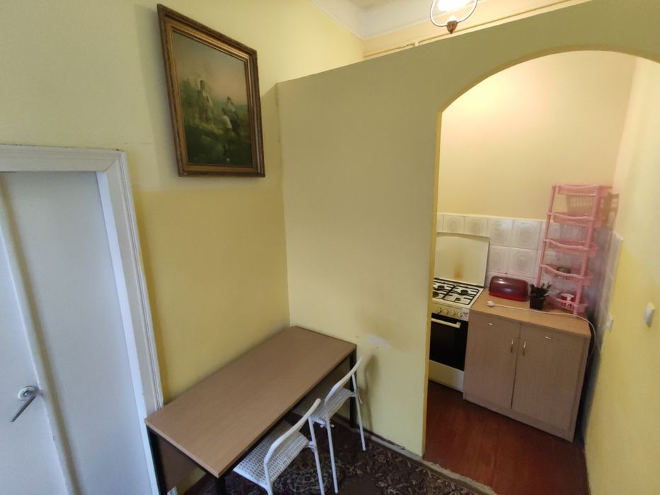 Оренда 1к.Глібова (р-н Драгоманова, Мартовича, Стефаника, тихий центр)