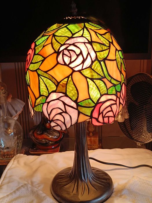 Kolekcjonerska stara Lampka gabinetowa ,, Tiffany "