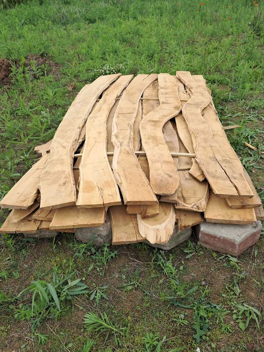 Foszty akacjowe  dl.2.5 metra