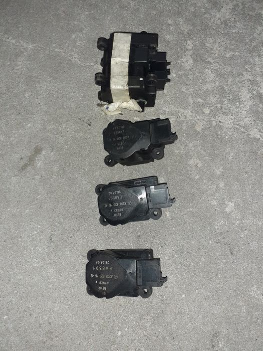 Pastilhas travão frente Mercedes Benz CDi 220 - modelo W203-ano 2002 e Honda PAN European st 1100