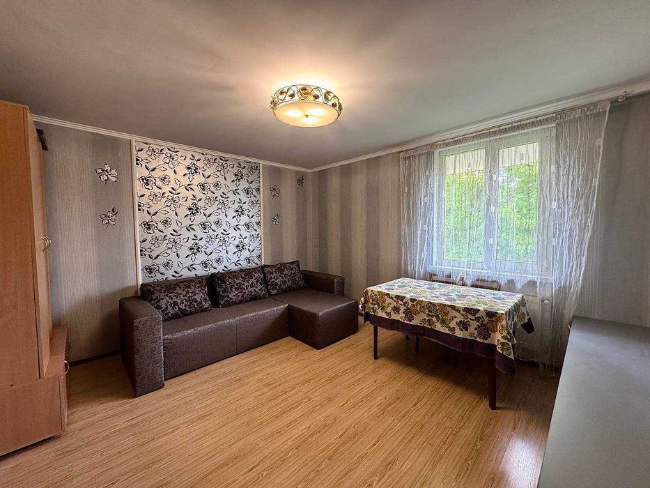 Продам просторий будинок для великої родини — передмістя Рівного.