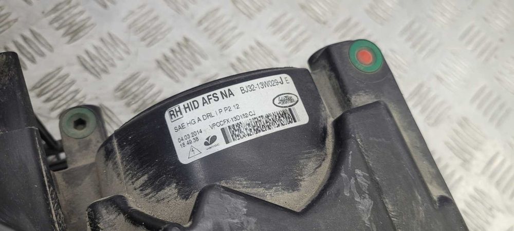 Фара права Range Rover Evoque 2012-2015 Bi-Xenon/Adaptive