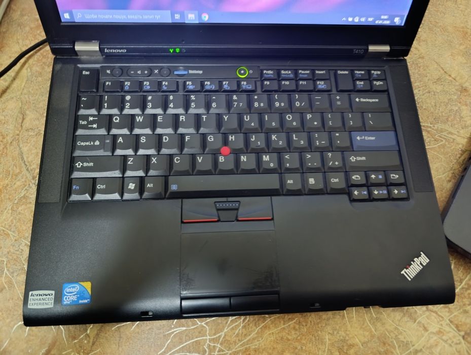 Продам або обміняю 2 ноутбуки Lenovo ThinkPad T410,HP G62
Обміняю на S