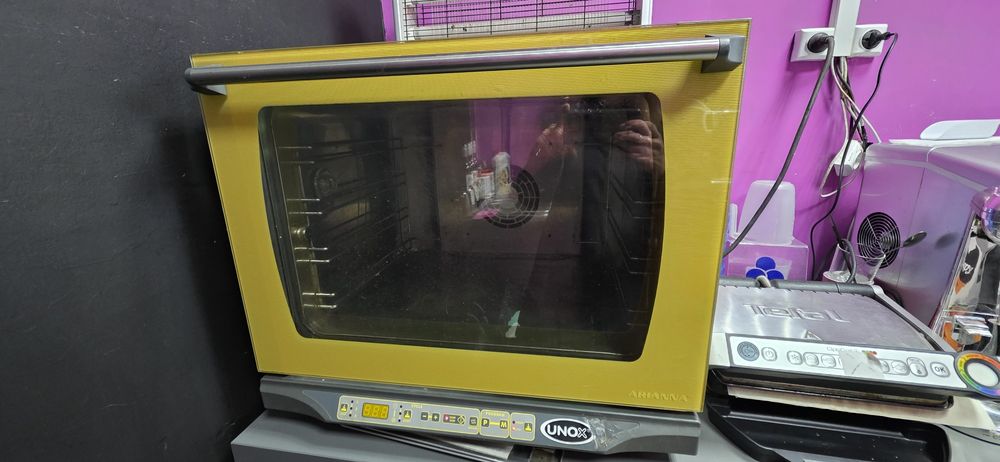 Конвекційна піч UNOX ARIANNA XF 135( Італія)