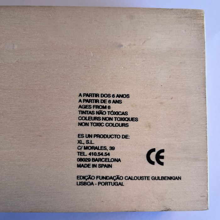 Dominó madeira vintage Museu Gulbenkian Cerâmica Iznik