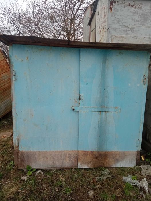 Гараж металевий на масиві М'ясокомбінату.