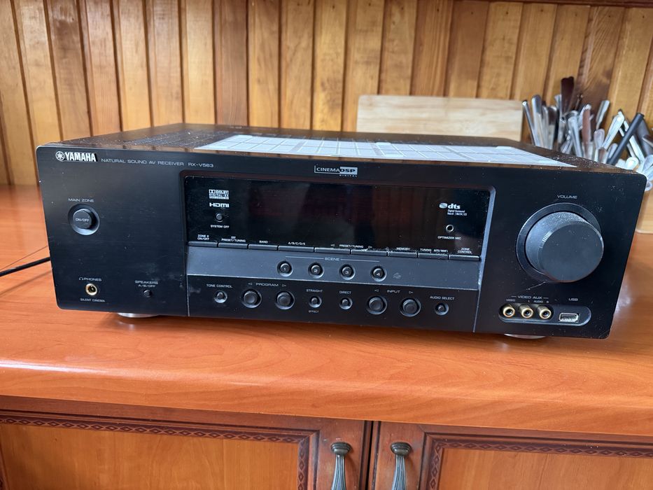Amplituner kina domowego Yamaha rx-v563