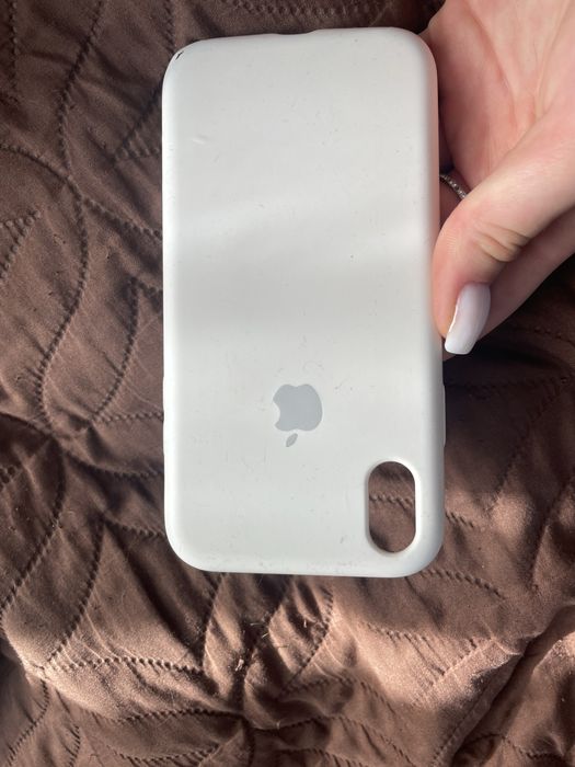 Чохли на Iphone XR