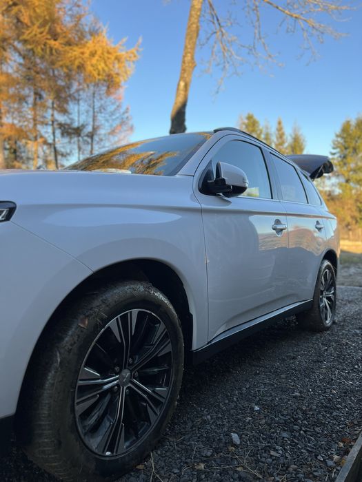 Mitsubishi Outlander 2012