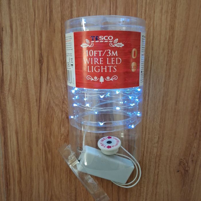 Lampki LED na baterie długość 3m marki Tesco