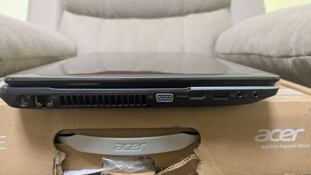 Ноутбук Acer Aspire E1-531 15,6" HD 4GB RAM 250 GB SSD Intel Pentium