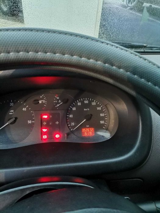 carrinha opel 3 lugares