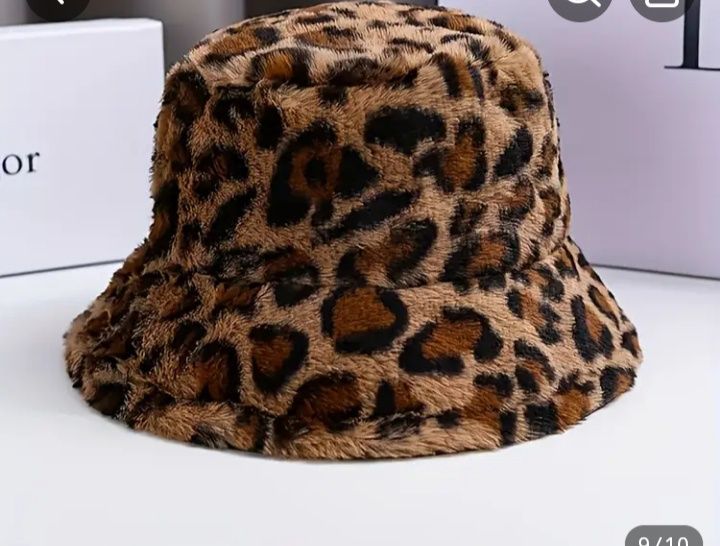 Женская шляпа леопардовый принт