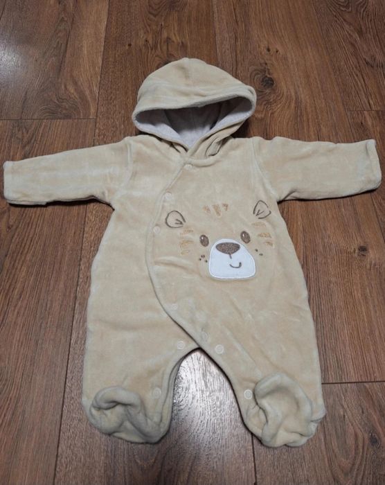 Pajacyk welurowy r.56