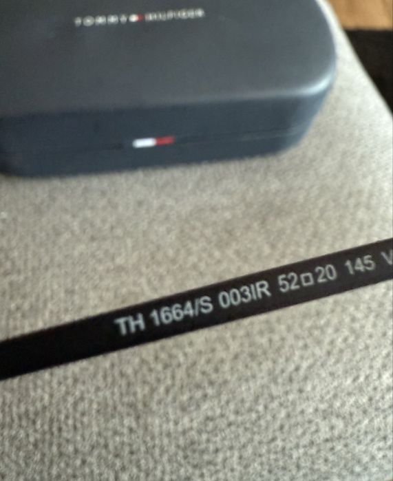 Oculos de sol Tommy Hilfiger