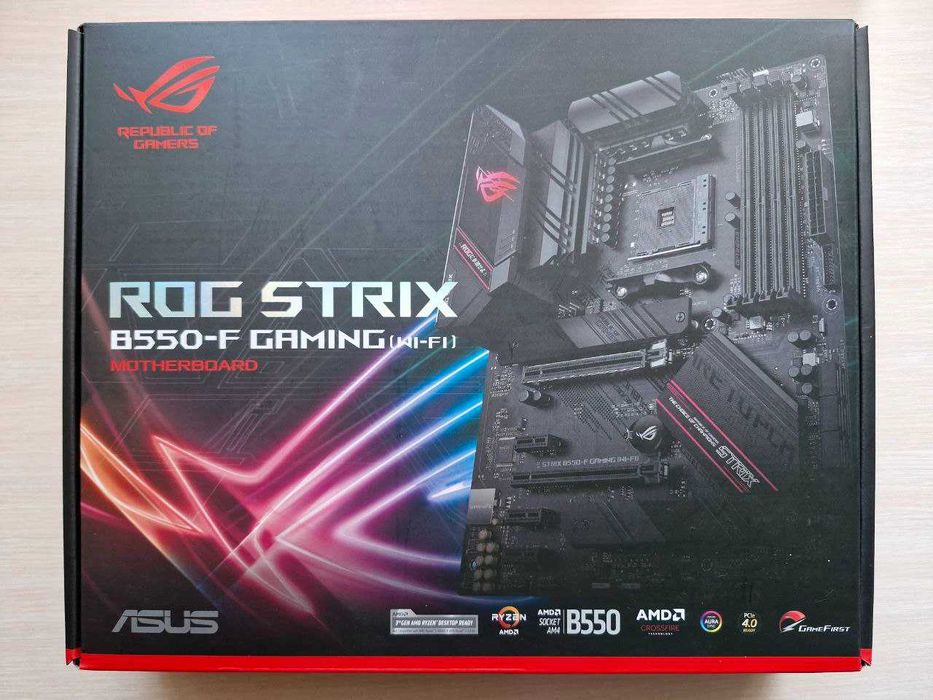 Материнська плата Asus ROG Strix B550-F Gaming (Wi-Fi)