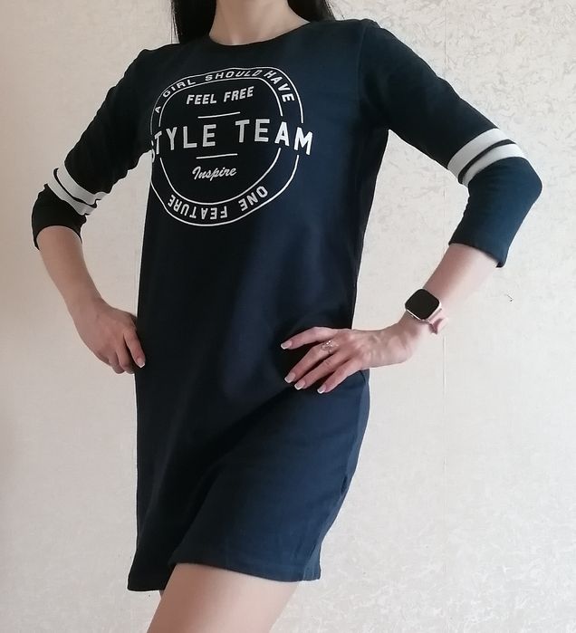 Жіноча темно-синя коротка спортивна сукня Colin's