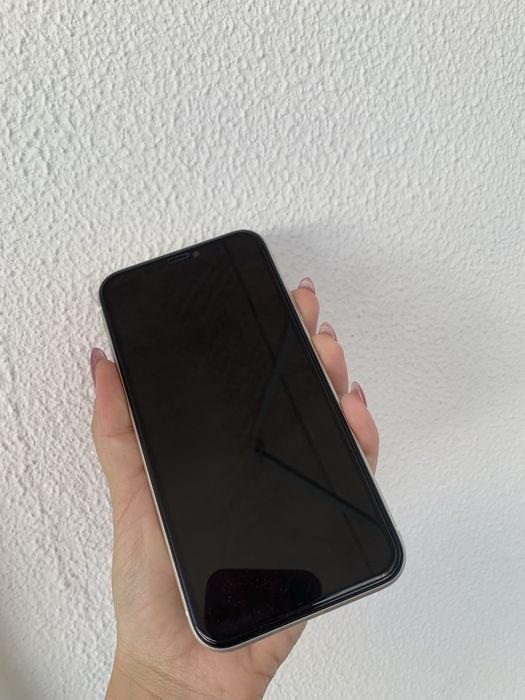 iPhone 11 - 128GB