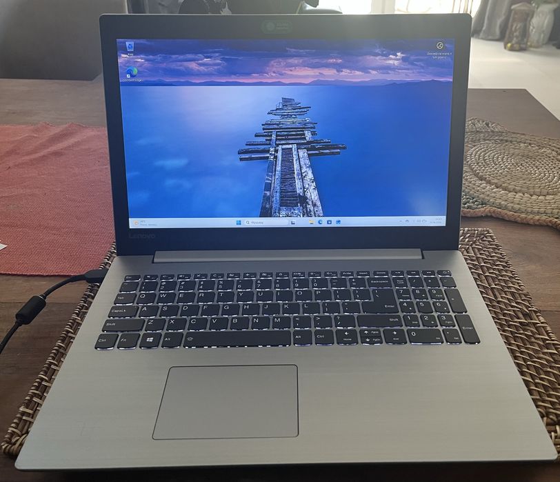 Lenovo ideapad 330-15ICH